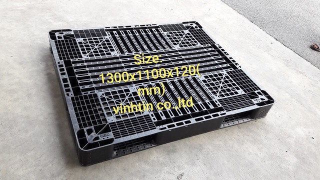 Pallet nhựa